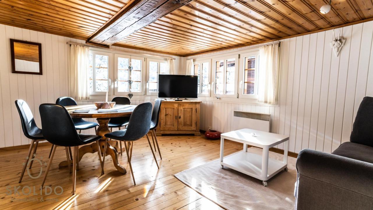 Heimeliges Walliserhaus Fiesch Buitenkant foto